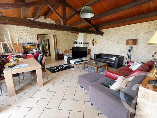 Maison à vendre  6 pièces - 129 m 2   MARANS  - 17