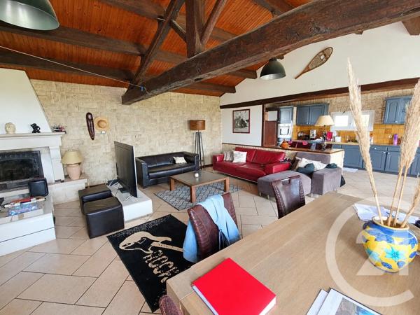 Maison à vendre  6 pièces - 129 m 2   MARANS  - 17