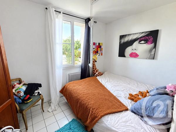 Maison à vendre  6 pièces - 129 m 2   MARANS  - 17