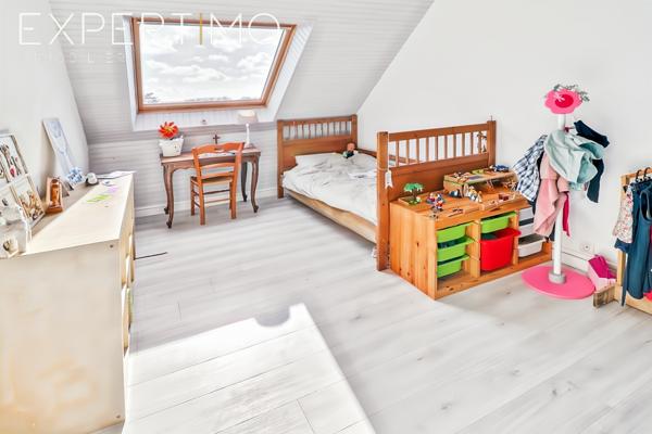 Le Relecq-Kerhuon (29480) Maison familiale rénovée avec vue dégagée et aperçu mer – 188 m² utiles – Le Relecq-Kerhuon