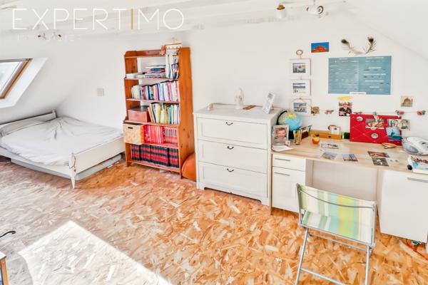 Le Relecq-Kerhuon (29480) Maison familiale rénovée avec vue dégagée et aperçu mer – 188 m² utiles – Le Relecq-Kerhuon