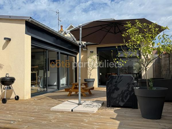 Vente
                Maison147,89 m² - 6 Pièces -
                    Granville (50400)