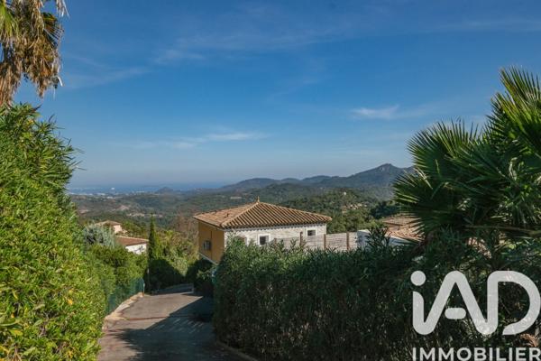 Maison à vendre 6 pièces 225 m² Les Adrets-de-l'Estérel