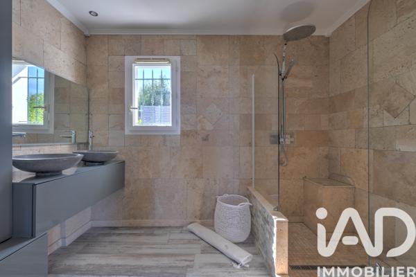 Maison à vendre 6 pièces 225 m² Les Adrets-de-l'Estérel