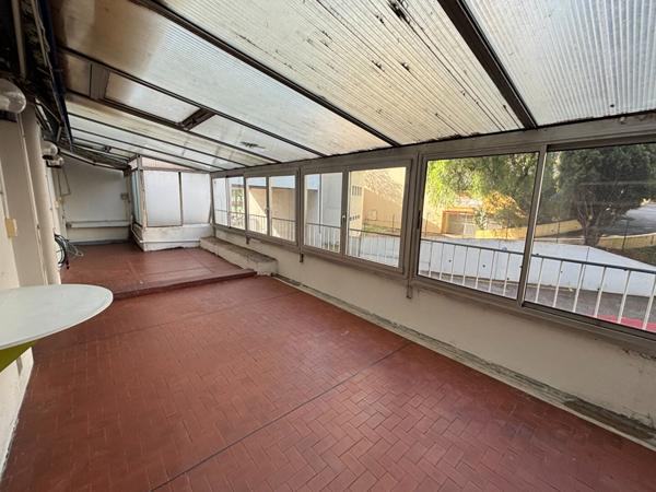 TROIS PIECES Gorbella