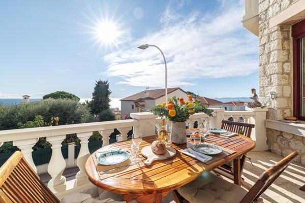 Vente Villa de luxe Nice 8 Pièces 222 m²