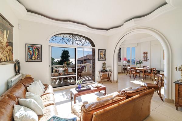 Vente Villa de luxe Nice 8 Pièces 222 m²