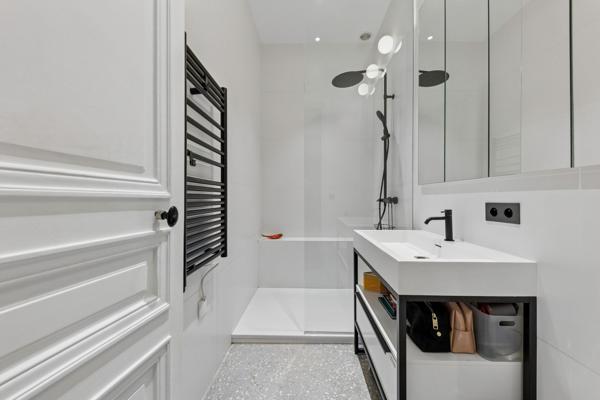 Vente Appartement de luxe Paris 8 5 Pièces 154 m²