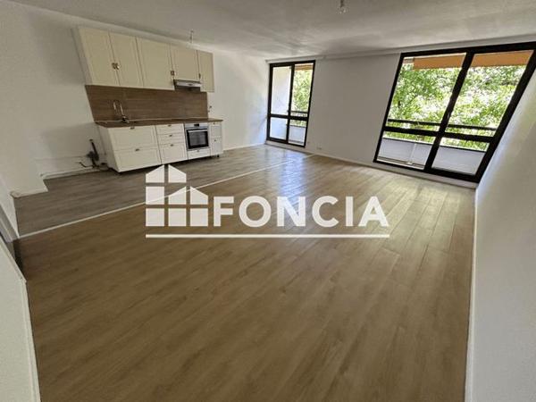 Location Appartement 3 pièces 80.93 m² - 24 RUE DES RESEDAS Pessac 33600