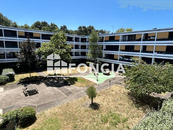 Location Appartement 3 pièces 80.93 m² - 24 RUE DES RESEDAS Pessac 33600
