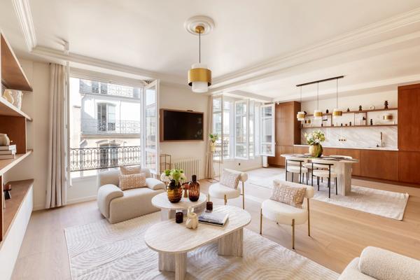 Vente Appartement de luxe Paris 8 4 Pièces 90.1 m²