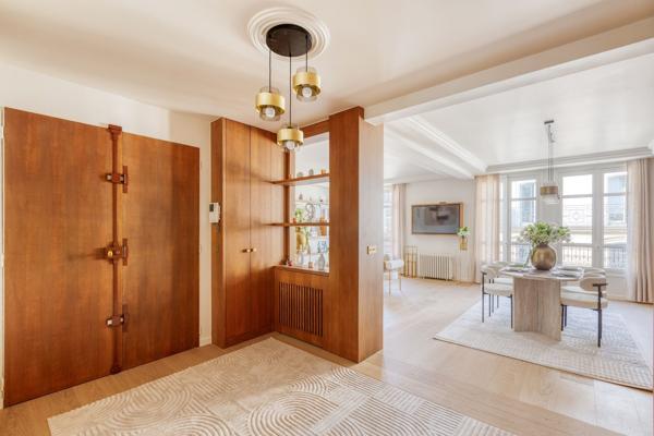 Vente Appartement de luxe Paris 8 4 Pièces 90.1 m²