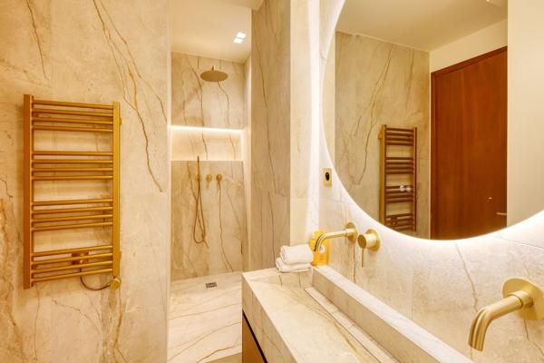 Vente Appartement de luxe Paris 8 4 Pièces 90.1 m²