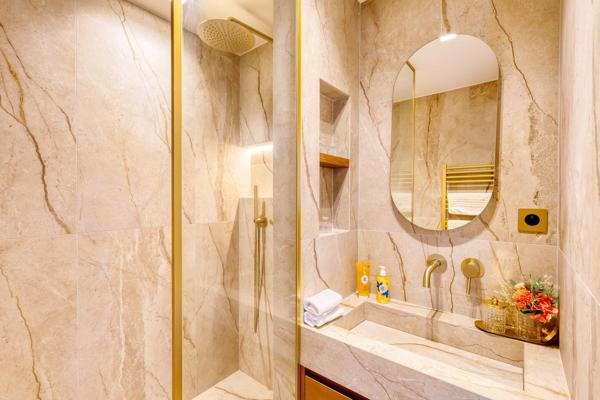 Vente Appartement de luxe Paris 8 4 Pièces 90.1 m²