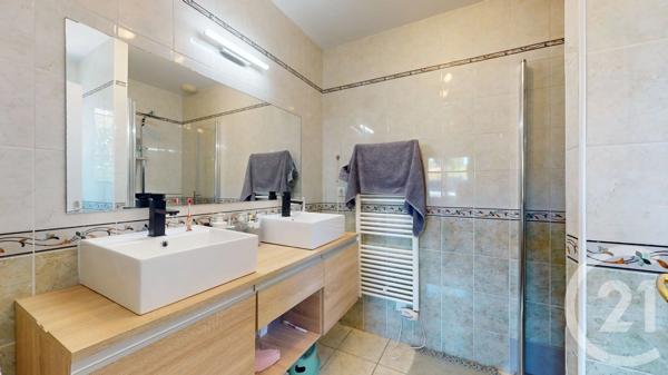 Maison à vendre  5 pièces - 130 m 2   BIDART  - 64