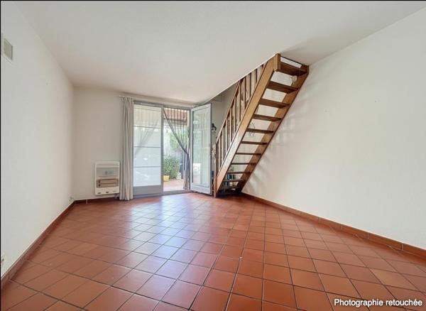 Maison mitoyenne de 35.58 m2 à Auribeau Sur Siagne 2 chambres  - Piscine - Calme