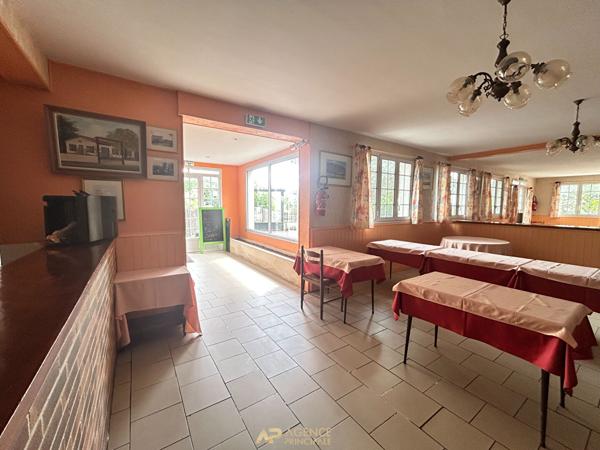 Belle opportunité à double destination Mérignac (16) 226 800 € **  - Référence  FB715E
