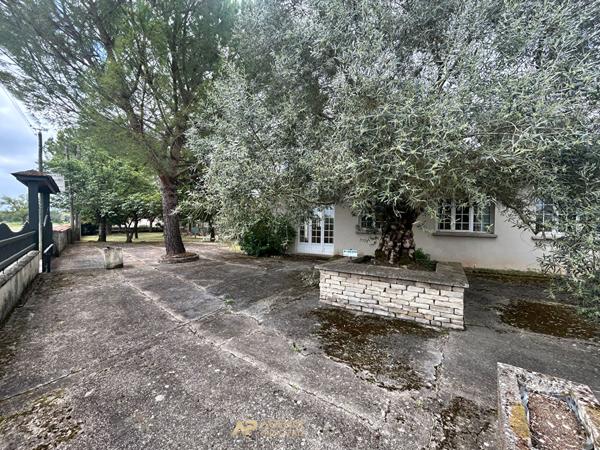 Belle opportunité à double destination Mérignac (16) 226 800 € **  - Référence  FB715E