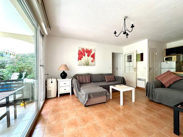 SUPERBE APPARTEMENT 2 PIECES DE 45 M2 EN REZ DE JARDIN