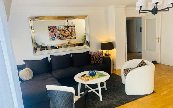 Appartement à vendre    5 pièces • 104 m2 Les Lilas