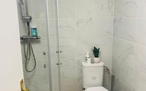 Appartement à vendre    5 pièces • 104 m2 Les Lilas