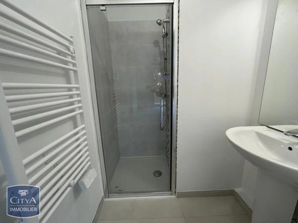 Appartement à louer 4 pièces 84.01m²