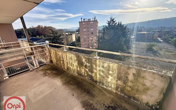 Appartement à vendre    2 pièces • 47 m2 Billère