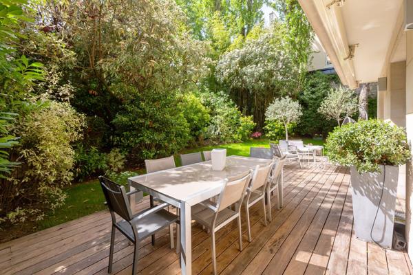 Vente Appartement de luxe Neuilly-sur-Seine 6 Pièces 172.21 m²