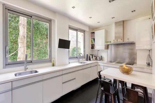 Vente Appartement de luxe Neuilly-sur-Seine 6 Pièces 172.21 m²