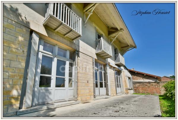 Maison à vendre 10 pièces VOUZIERS (08)
