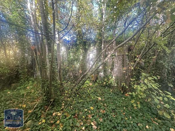 Terrain à vendre 2469m²