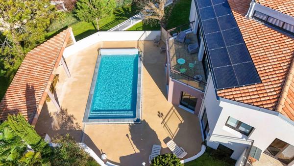 Vente Maison de luxe Saint-Palais-sur-Mer 10 Pièces 304 m²