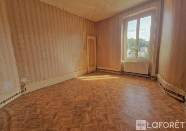 Achat immeuble près de Hérimoncourt - 11 pièce(s) - 280 m² - 199 500 €