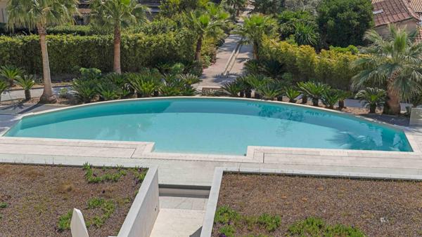 Vente Appartement de luxe Sainte-Maxime 4 Pièces 118 m²