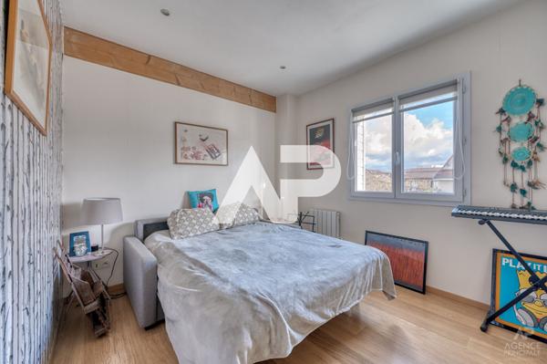 Maison Rueil Malmaison 6 pièce(s) 170m² €1 049 000 ** - Référence 19774