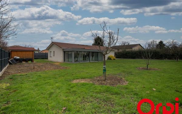 Maison à vendre    4 pièces •  Bressolles