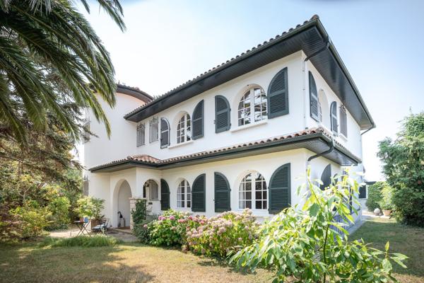 Vente Maison de luxe Hendaye 7 Pièces 202 m²