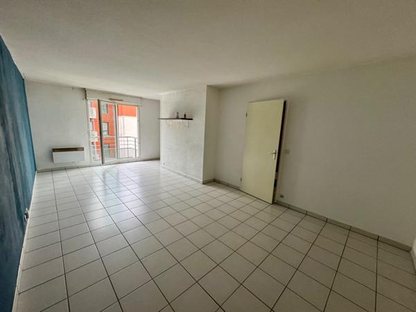 Appartement T2 avec balcon et parking