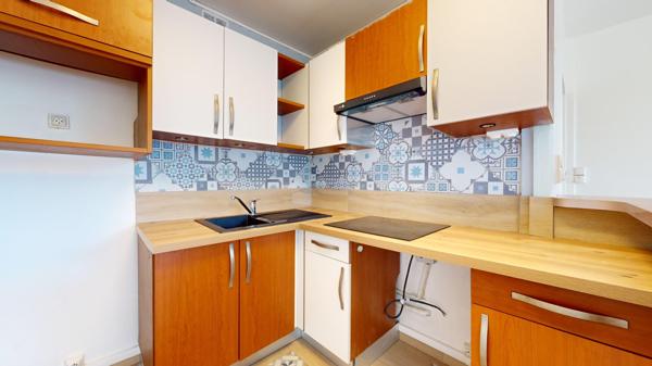 Appartement 3 pièces 48m2 - Metro L7