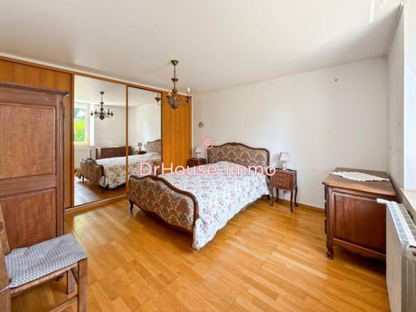 Maison à vendre 9 pièces de 196 m²