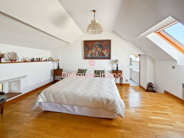 Maison à vendre 9 pièces de 196 m²