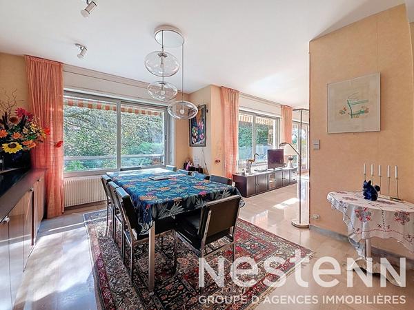 SAINT BONNET DE MURE LE HAUT - VILLA D'ARCHITECTE DE 230 m² et 7 chambres sur terrain de 2500 m²