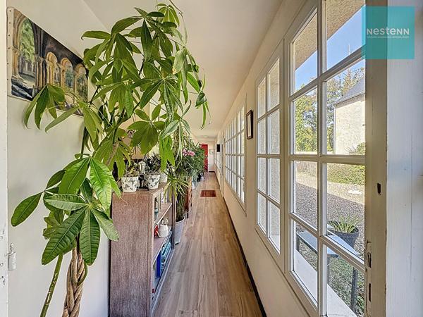 Propriété à vendre à Amboise sur plus d'un hectare, 366m² habitables, 9 chambres, piscine