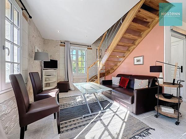 Propriété à vendre à Amboise sur plus d'un hectare, 366m² habitables, 9 chambres, piscine