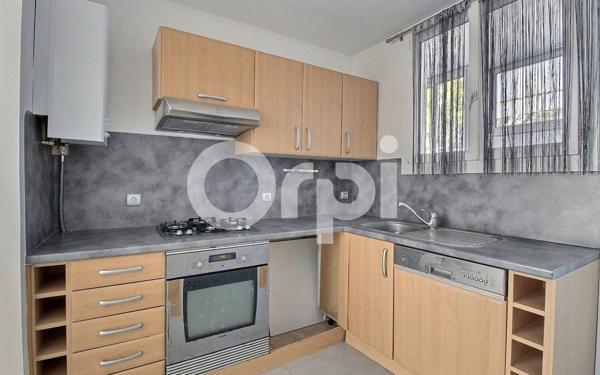 Appartement à vendre    3 pièces • 62,91 m2 Marseille 10