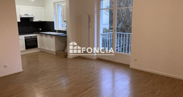 Location Appartement 4 pièces 72.6 m² - Lille 59000