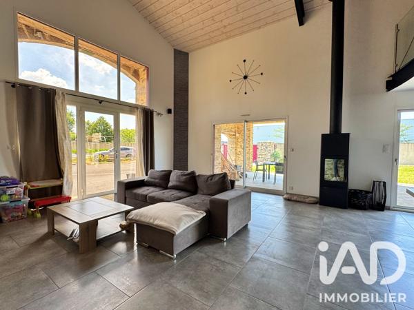 Maison à vendre 6 pièces 148 m² Montaigu-Vendée