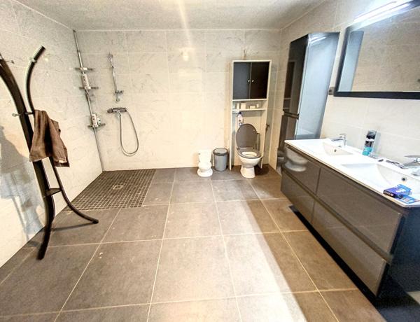 Grande maison 8 pieces sur les hauteurs avec vue degagee proche de Montauban