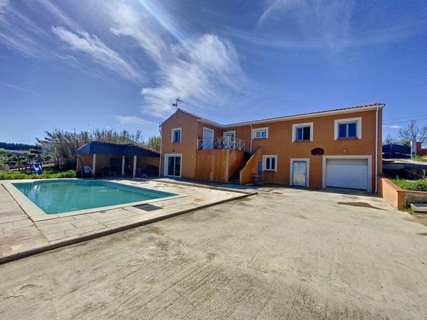 Grande maison 8 pieces sur les hauteurs avec vue degagee proche de Montauban