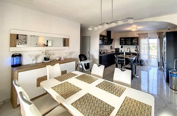 Grande maison 8 pieces sur les hauteurs avec vue degagee proche de Montauban